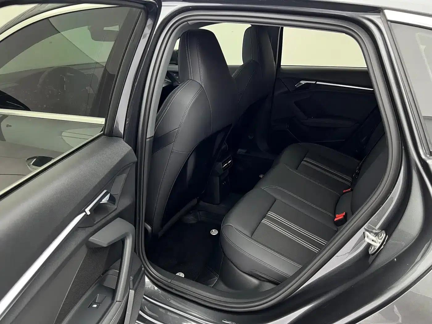 Audi A3 2021 Sportback 35 TFSI Fashion Sport — миниатюра 15