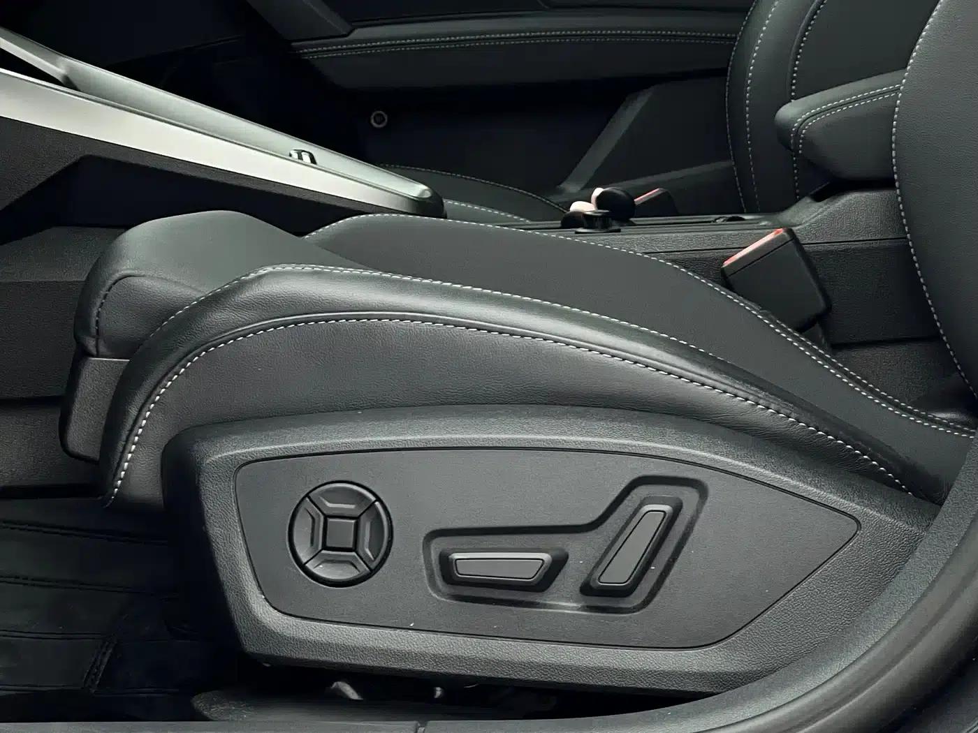 Audi A3 2021 Sportback 35 TFSI Fashion Sport — миниатюра 21