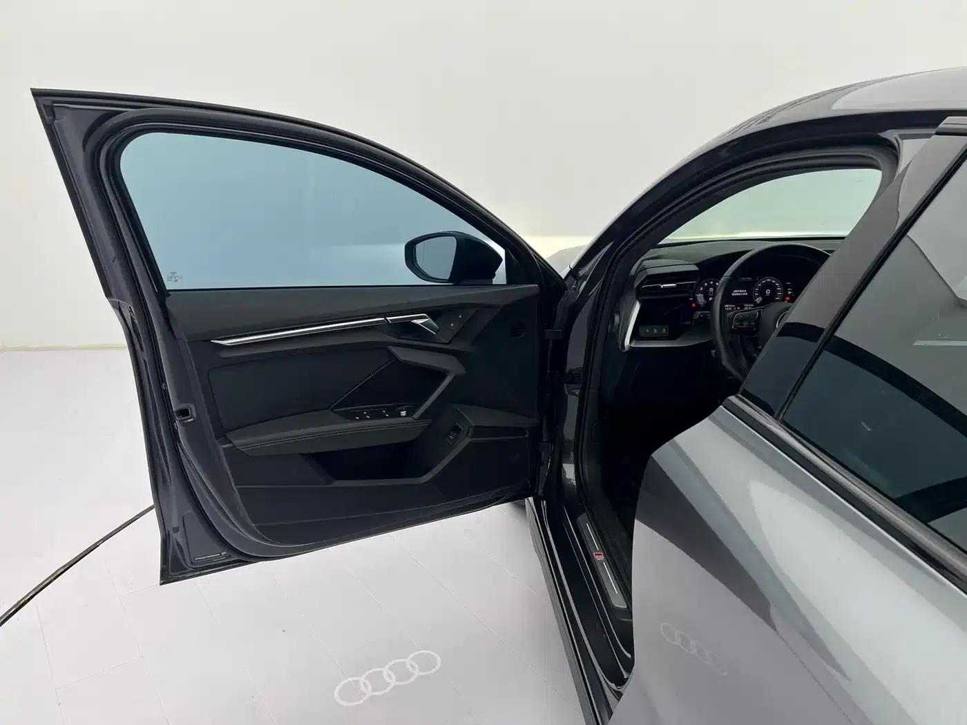2023 Audi A3 A3L Limousine 35 TFSI Fashion Sport — миниатюра 23