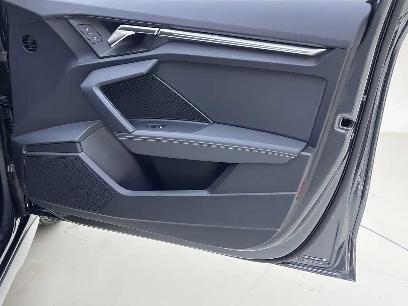 Audi A3 2023 Facelift A3L Limousine 35 TFSI Sporty Edition — миниатюра 18