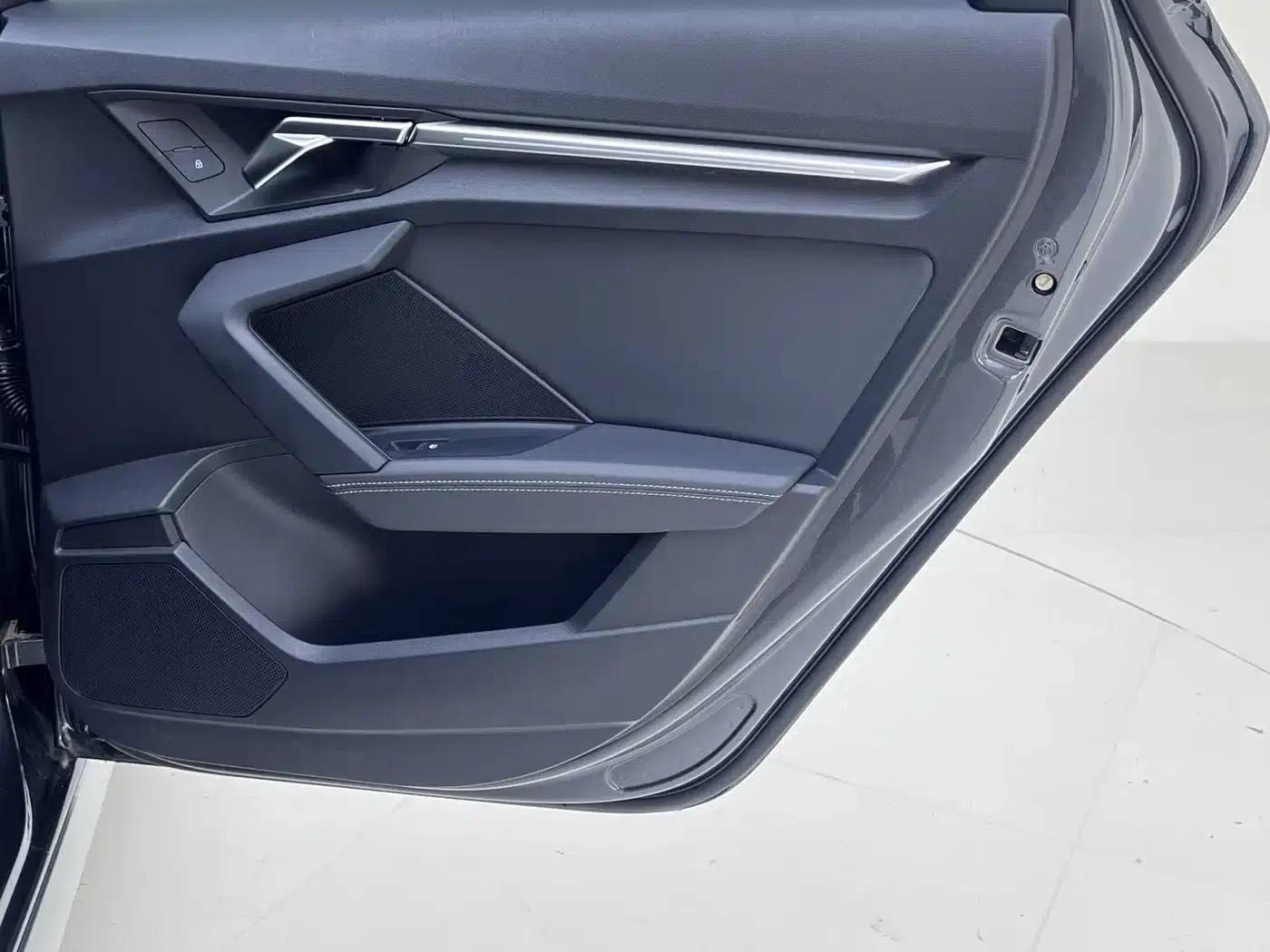 Audi A3 2023 Facelift A3L Limousine 35 TFSI Sporty Edition — миниатюра 23