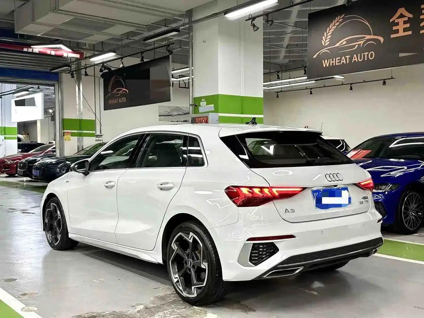 Audi A3 2023 Facelift Sportback 35 TFSI Luxury Sport — миниатюра 6