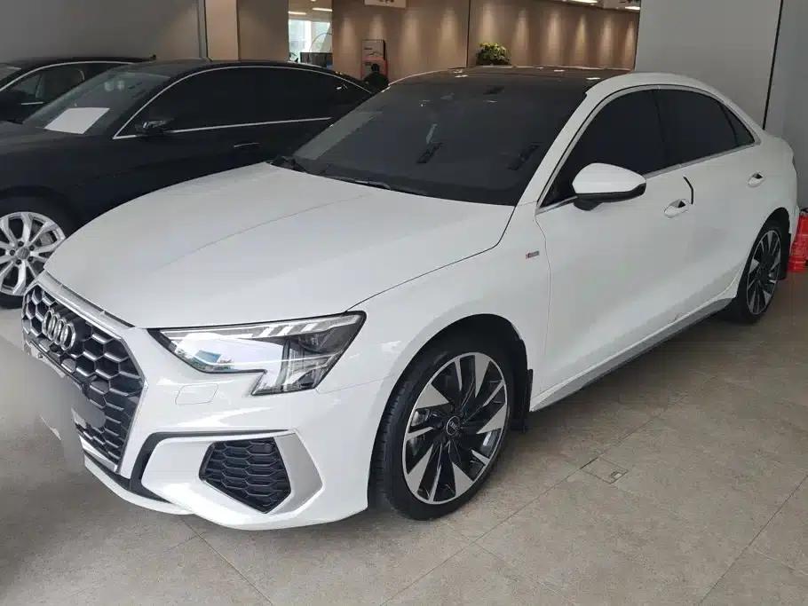 2024 Audi A3 A3L Limousine 35 TFSI Fashion Sport — миниатюра 1