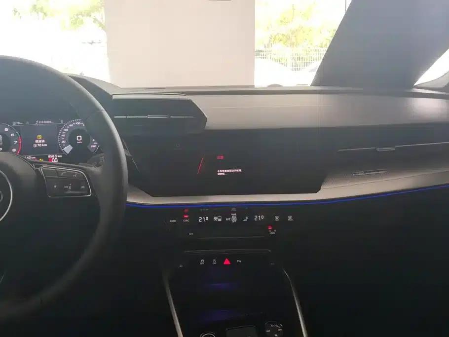 2024 Audi A3 A3L Limousine 35 TFSI Fashion Sport — миниатюра 13