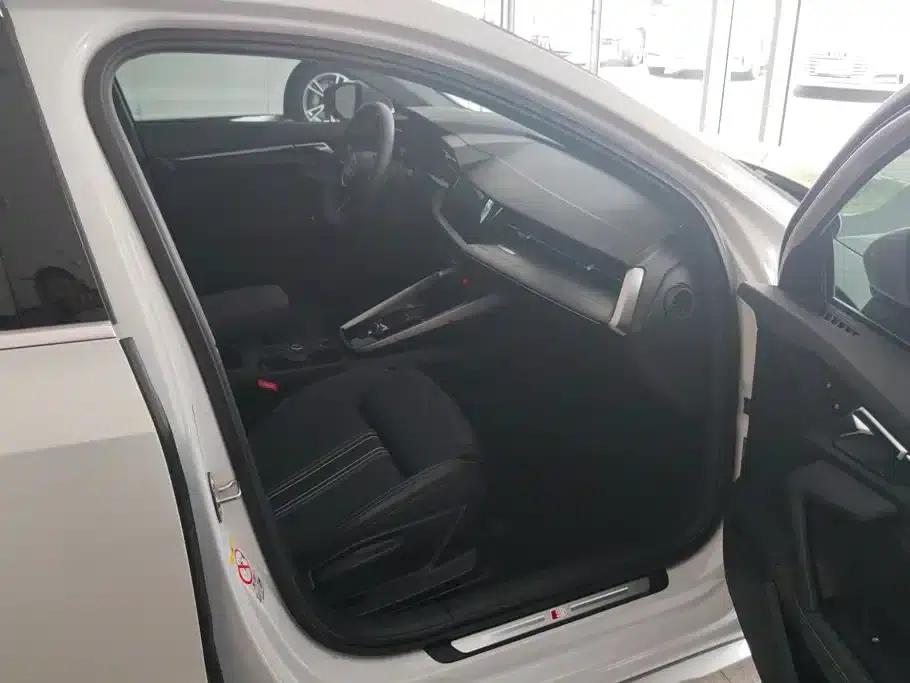 2024 Audi A3 A3L Limousine 35 TFSI Fashion Sport — миниатюра 8