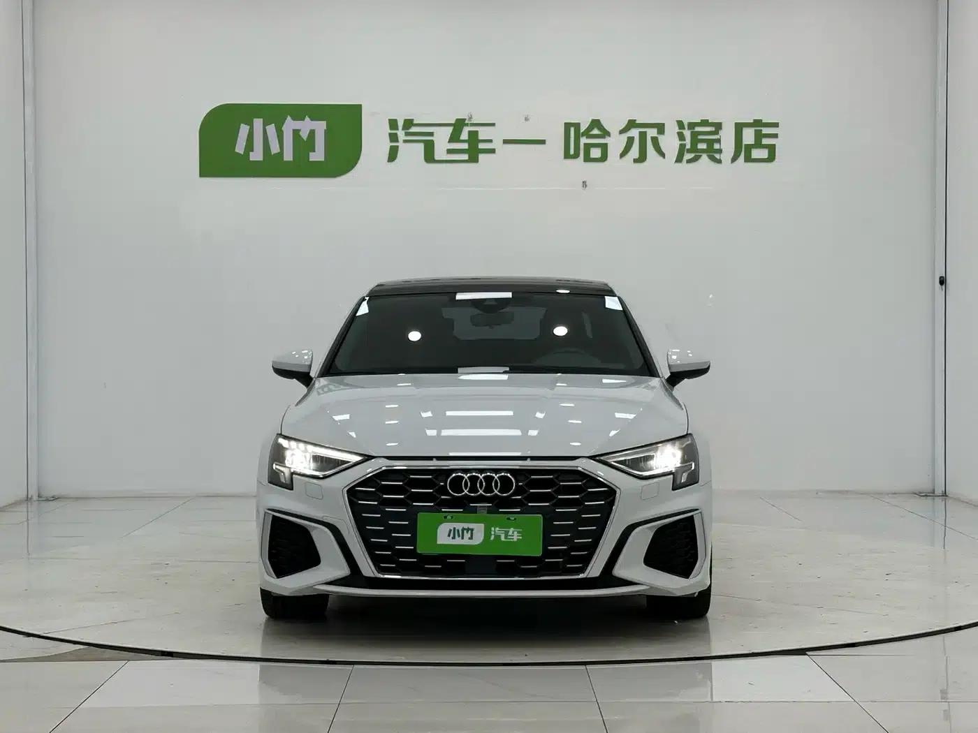 2023 Audi A3 A3L Limousine 35 TFSI Fashion Sport — миниатюра 2