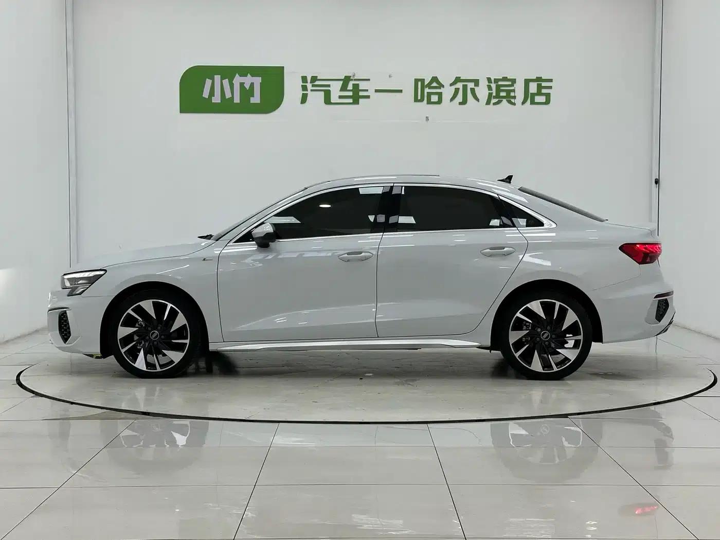 2023 Audi A3 A3L Limousine 35 TFSI Fashion Sport — миниатюра 5