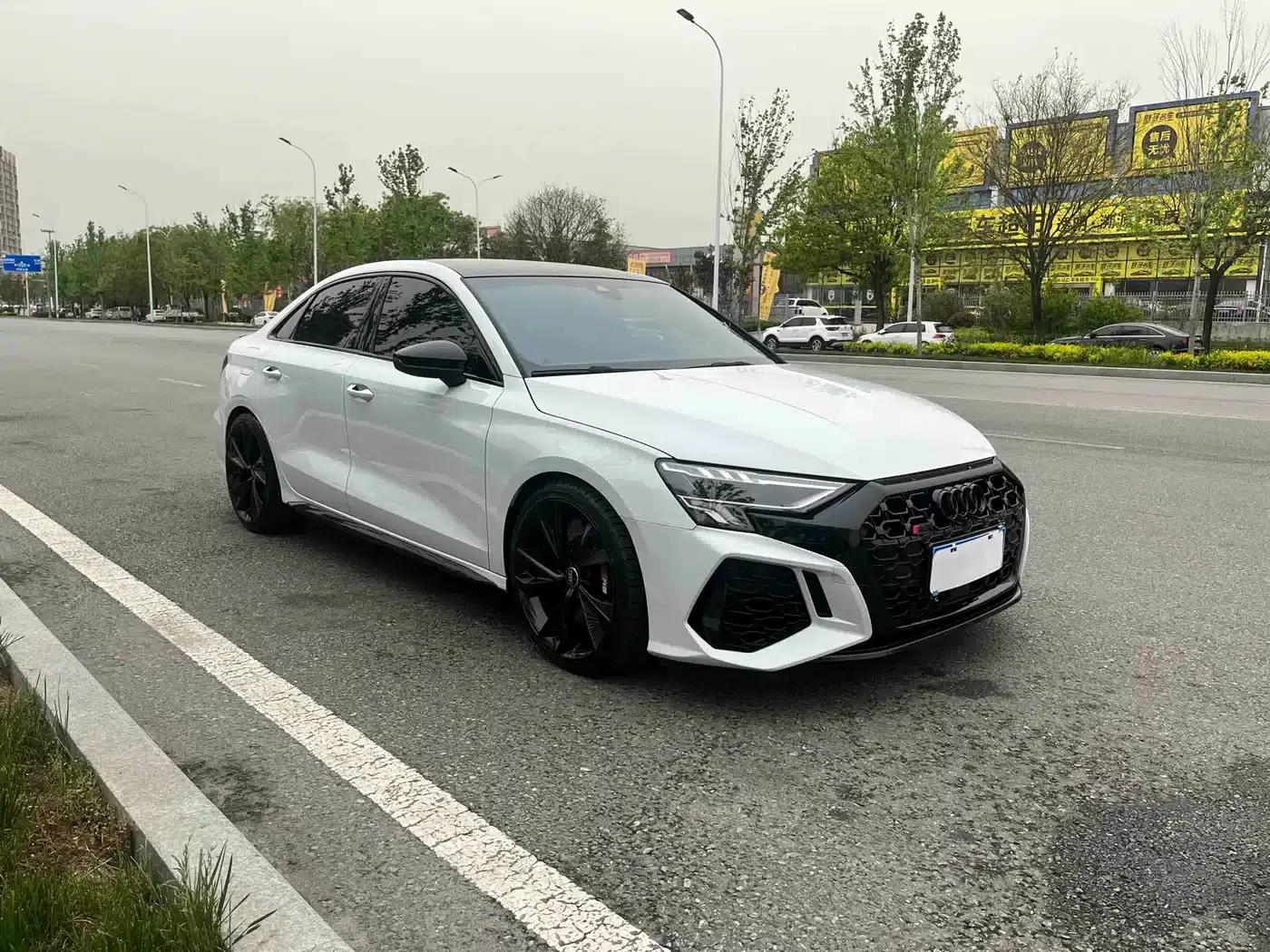 2021 Audi A3 A3L Limousine 35 TFSI Luxury Sport — миниатюра 3