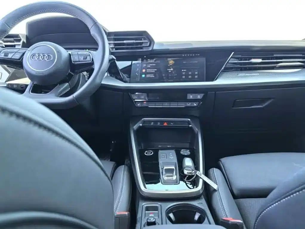 Audi A3 2023 Sportback 35 TFSI Fashion Sport — миниатюра 12