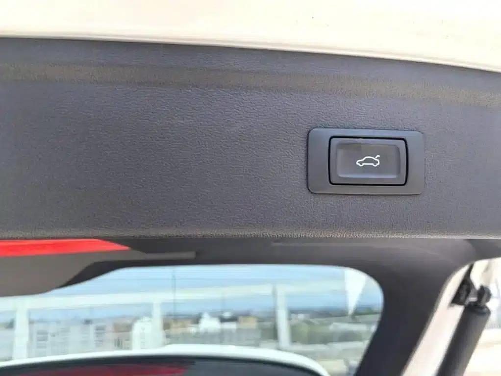 Audi A3 2023 Sportback 35 TFSI Fashion Sport — миниатюра 27