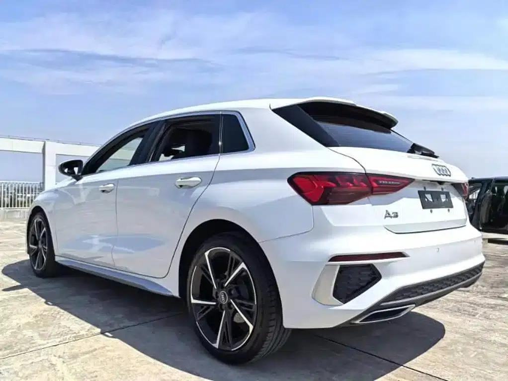 Audi A3 2023 Sportback 35 TFSI Fashion Sport — миниатюра 4