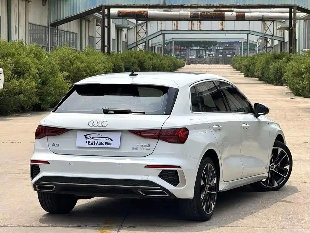 Audi A3 2022 Sportback 35 TFSI Luxury Elegance — миниатюра 13