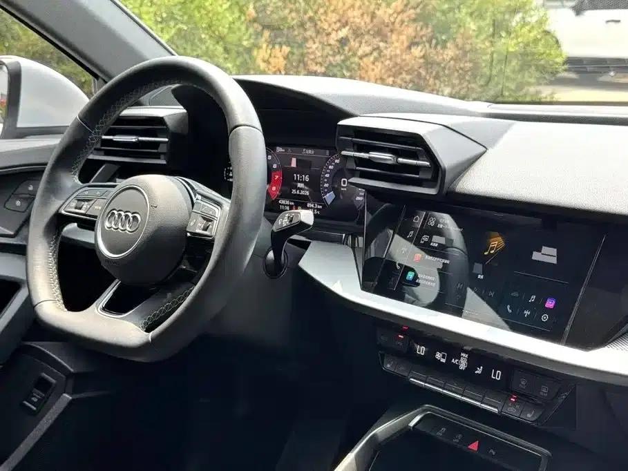 Audi A3 2022 Sportback 35 TFSI Luxury Elegance — миниатюра 10