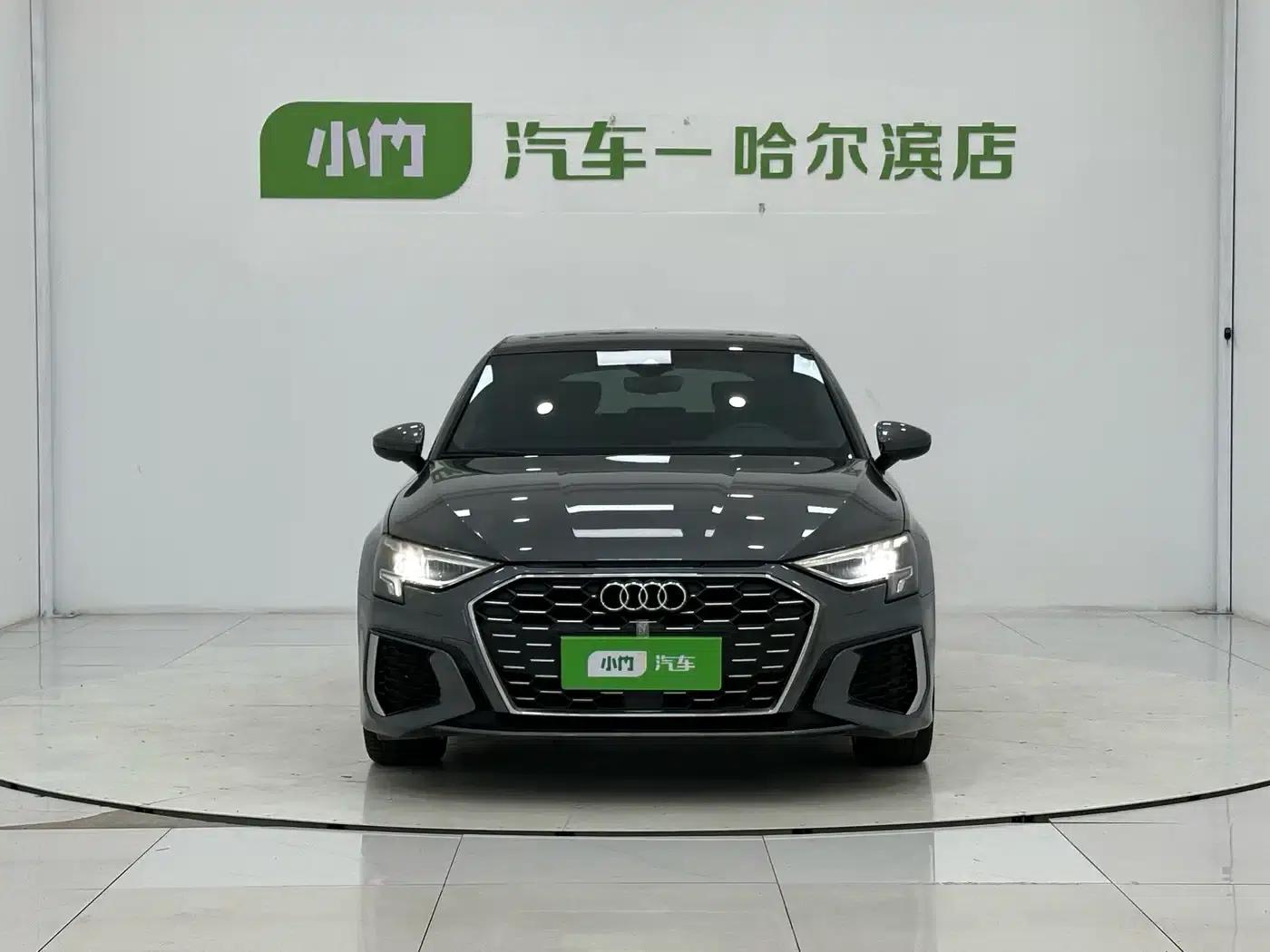 Audi A3 2023 Facelift Sportback 35 TFSI Fashion Sporty Model — миниатюра 2