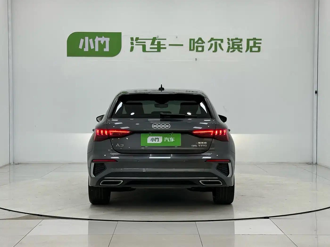 Audi A3 2023 Facelift Sportback 35 TFSI Fashion Sporty Model — миниатюра 6