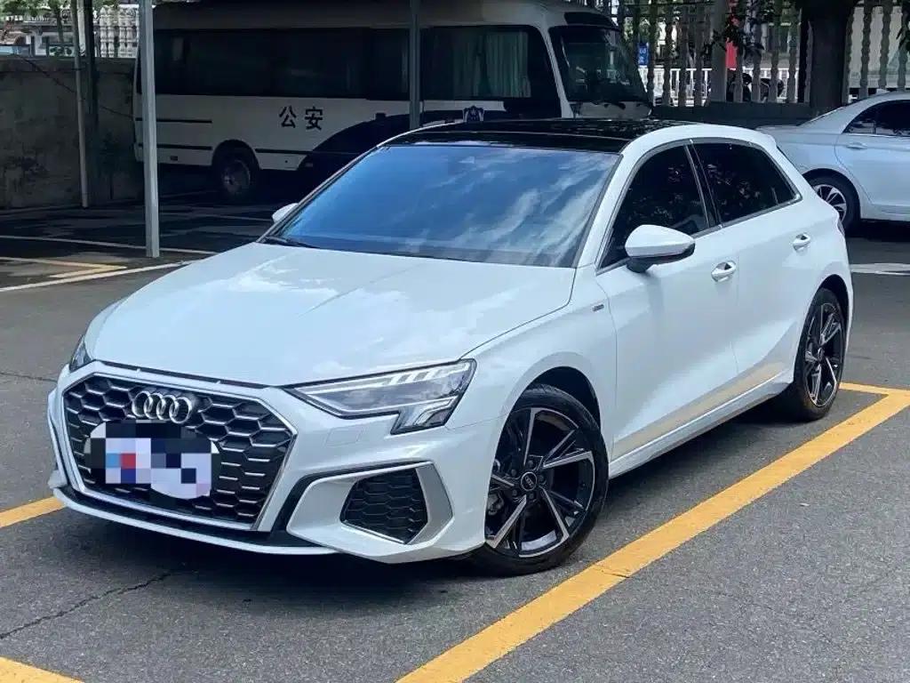 Audi A3 2023 Sportback 35 TFSI Progressive Sport — миниатюра 1