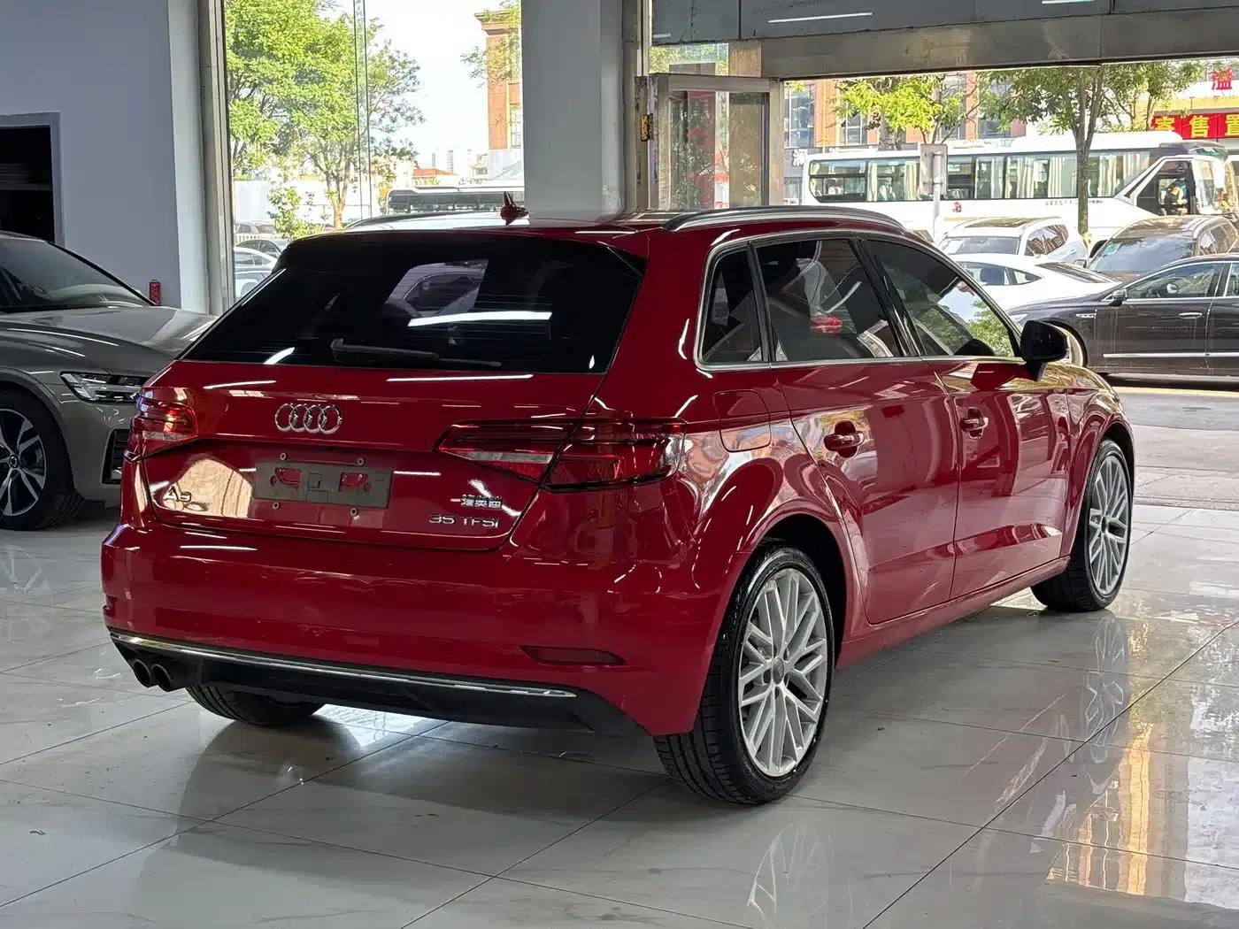 Audi A3 2018 30th Anniversary Edition Sportback 35 TFSI Fashion Edition — миниатюра 5