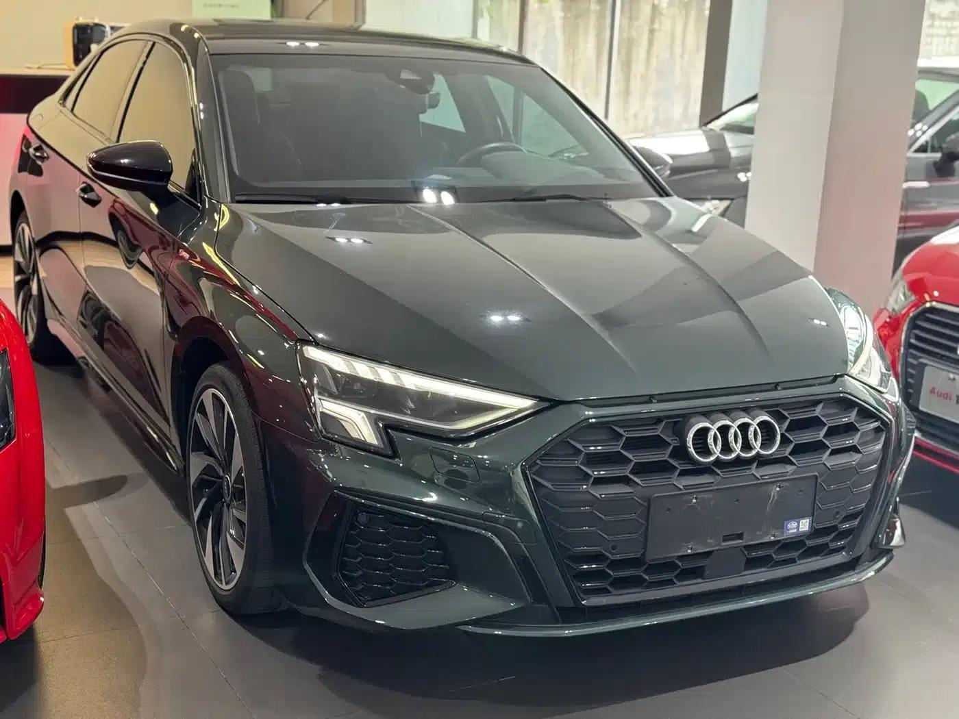 Audi A3 2023 Facelift A3L Limousine 35 TFSI Sporty Edition — миниатюра 1