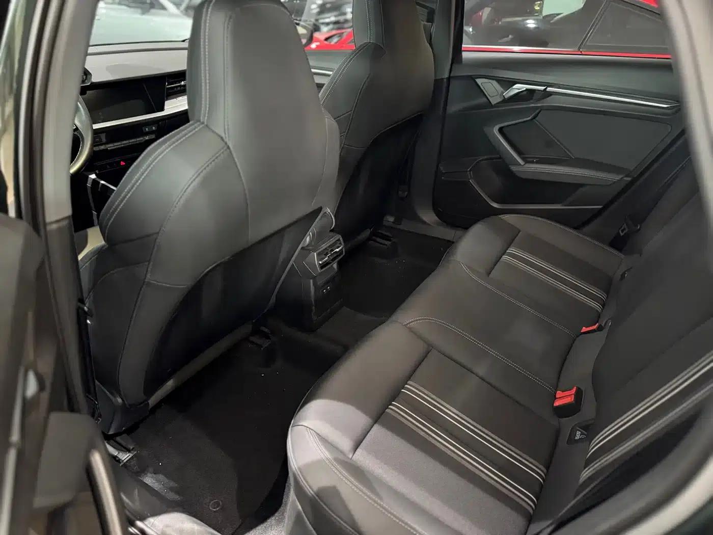Audi A3 2023 Facelift A3L Limousine 35 TFSI Sporty Edition — миниатюра 10