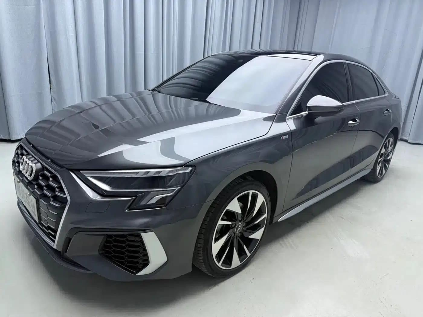 2023 Audi A3 A3L Limousine 35 TFSI Fashion Sport — миниатюра 1