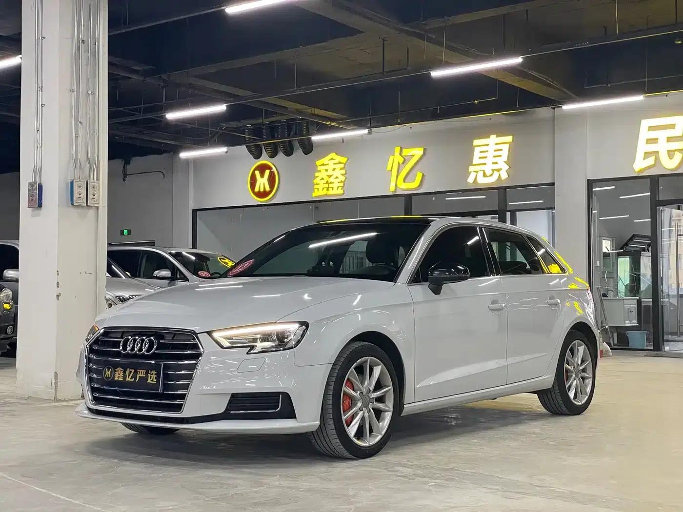 Audi A3 2019 Sportback 35 TFSI Progressive (China VI Emission Standard) — миниатюра 1