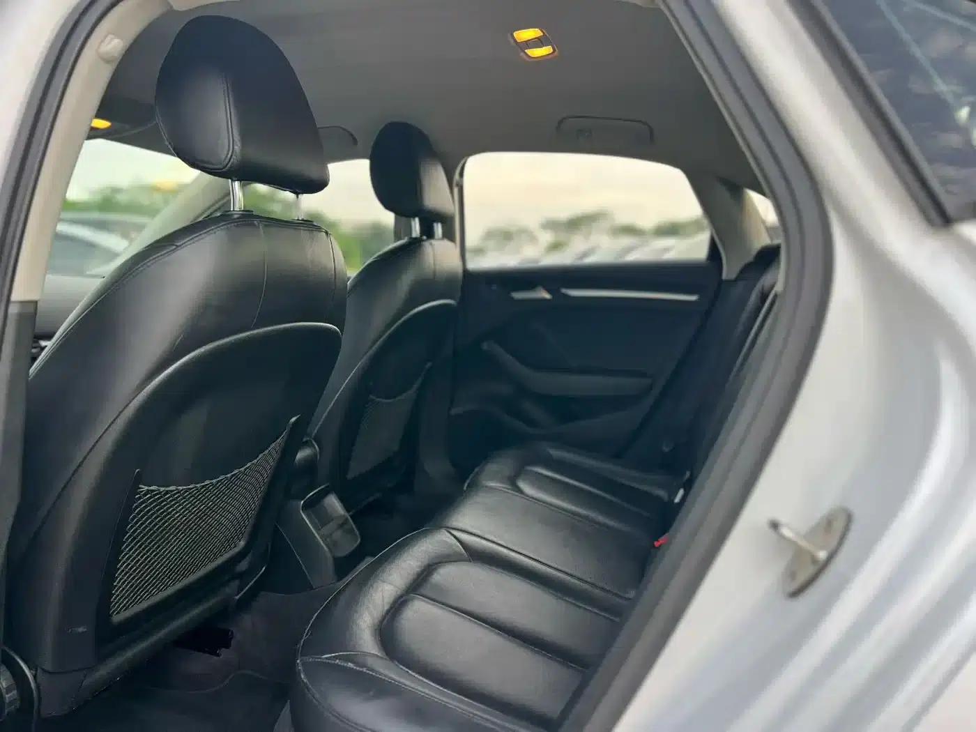 Audi A3 2014 Limousine 35 TFSI Automatic Entry-Level — миниатюра 4