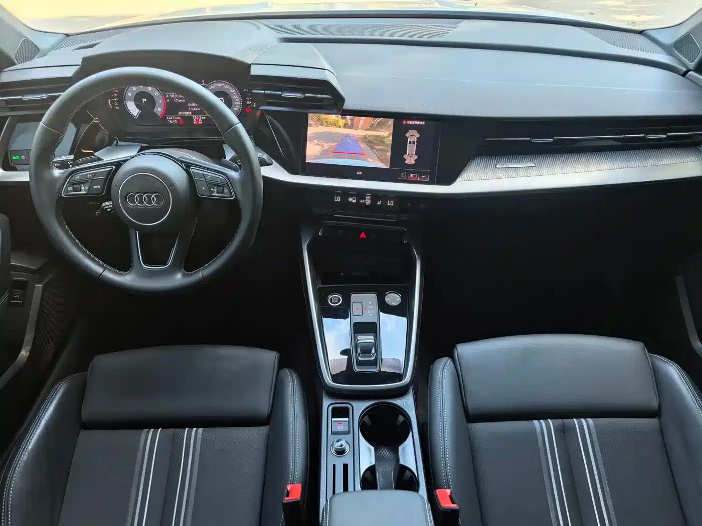 Audi A3 2023 Sportback 35 TFSI Fashion Sport — миниатюра 11