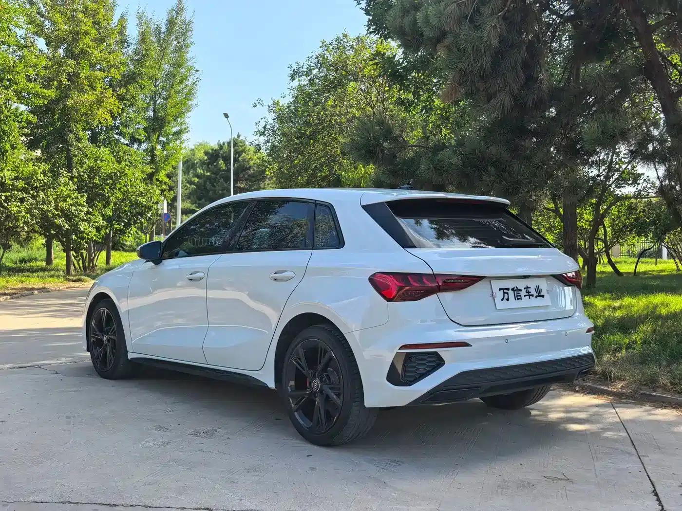 Audi A3 2023 Sportback 35 TFSI Fashion Sport — миниатюра 5