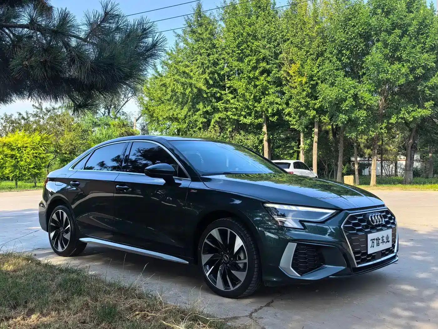 2023 Audi A3 A3L Limousine 35 TFSI Fashion Sport — миниатюра 3