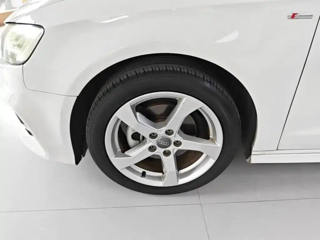 Audi A3 2019 Sportback 35 TFSI Fashion Edition (China VI Emission Standard) — миниатюра 23