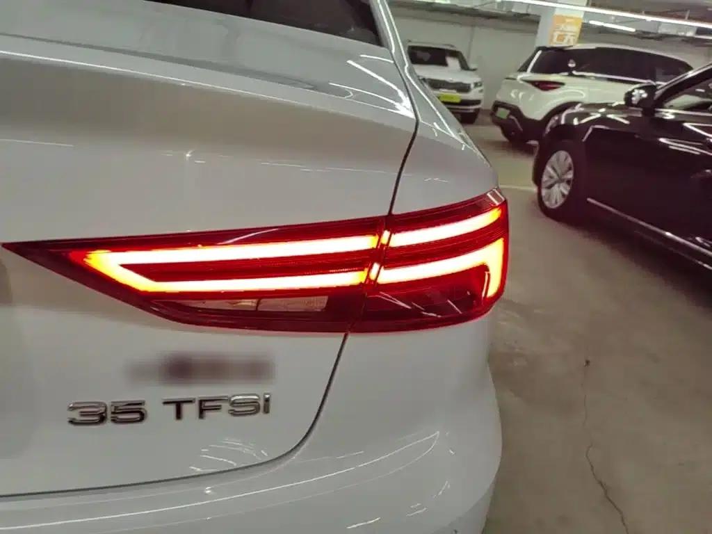 Audi A3 2017 Limousine 35 TFSI Fashion Edition — миниатюра 8