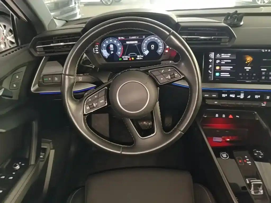 2024 Audi A3 A3L Limousine 35 TFSI Fashion Sport — миниатюра 11