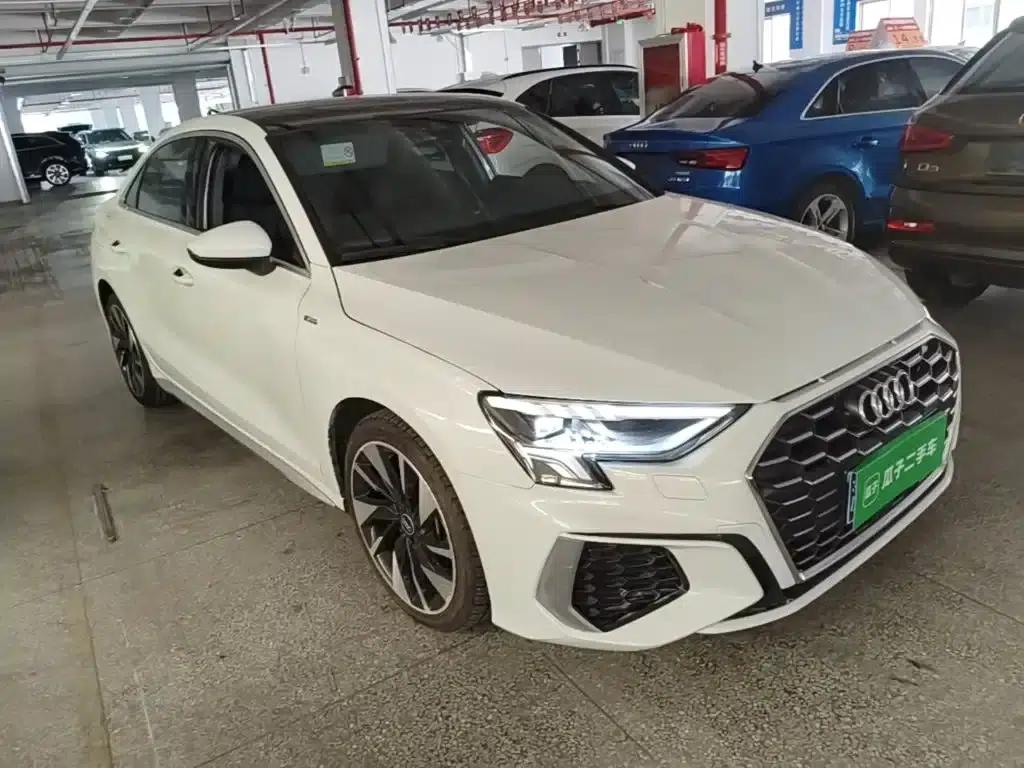 2024 Audi A3 A3L Limousine 35 TFSI Fashion Sport — миниатюра 4