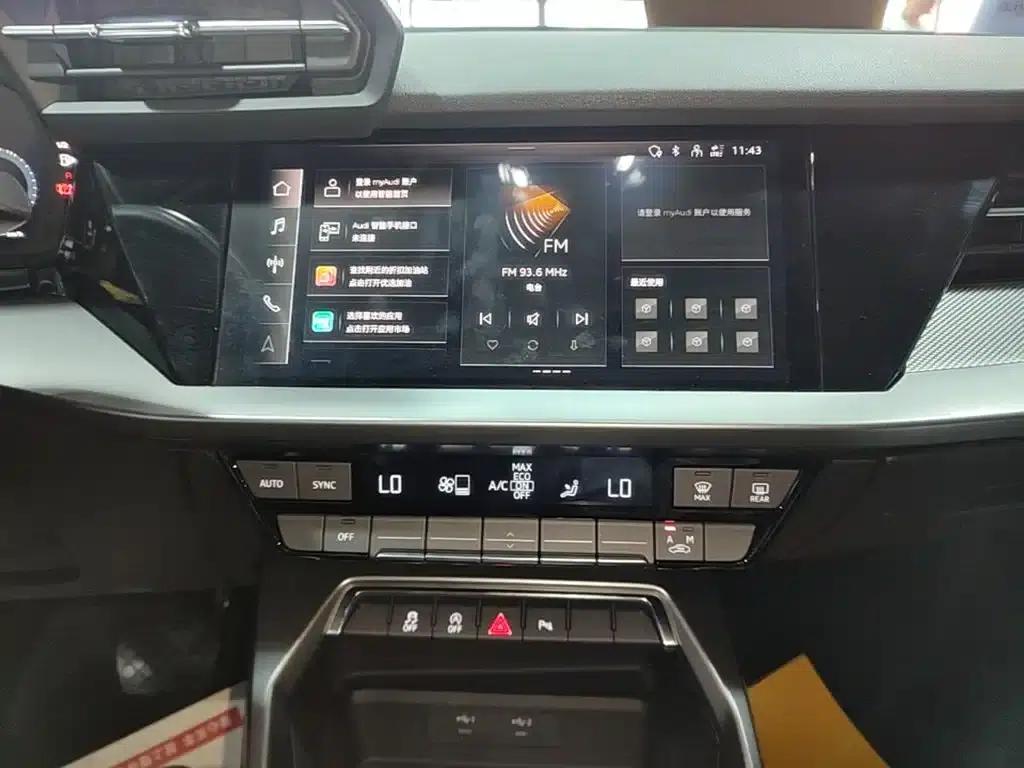 Audi A3 2022 Sportback 35 TFSI Fashion Sport — миниатюра 13
