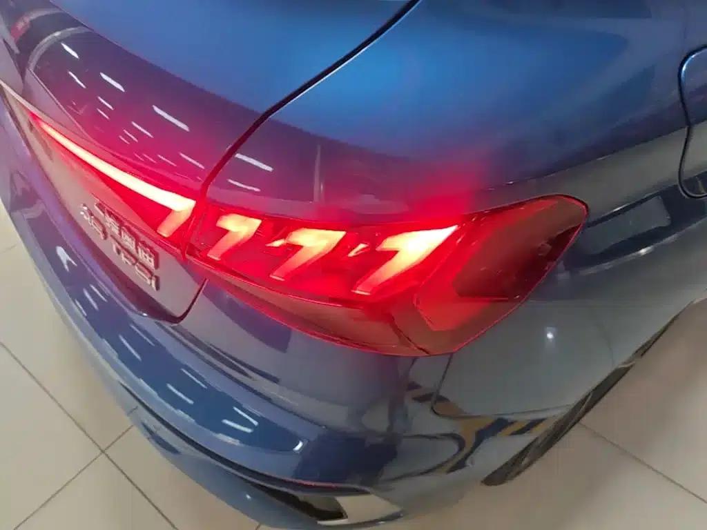 Audi A3 2021 Sportback 35 TFSI Fashion Sport — миниатюра 8
