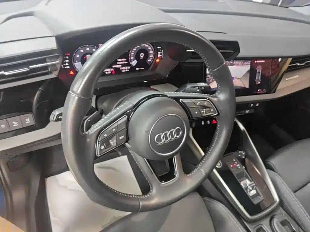 Audi A3 2021 Sportback 35 TFSI Fashion Sport — миниатюра 10