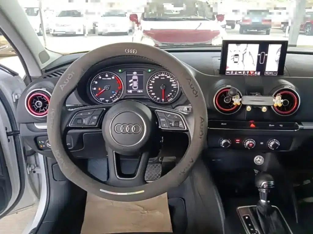 Audi A3 2019 Limousine 35 TFSI Progressive (China V Emission Standard) — миниатюра 11