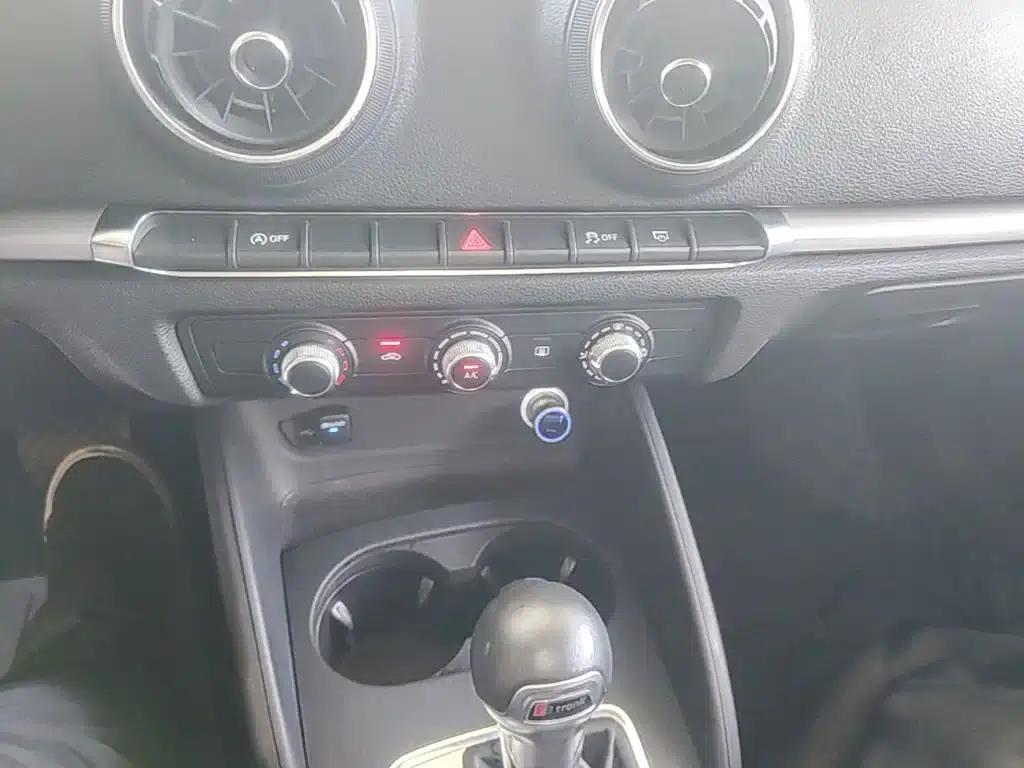 Audi A3 2020 Sportback 35 TFSI Progressive (China VI Emission Standard) — миниатюра 13