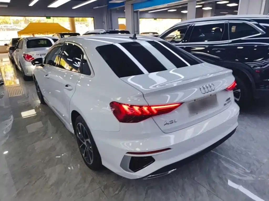 2021 Audi A3 A3L Limousine 35 TFSI Progressive Sport — миниатюра 5