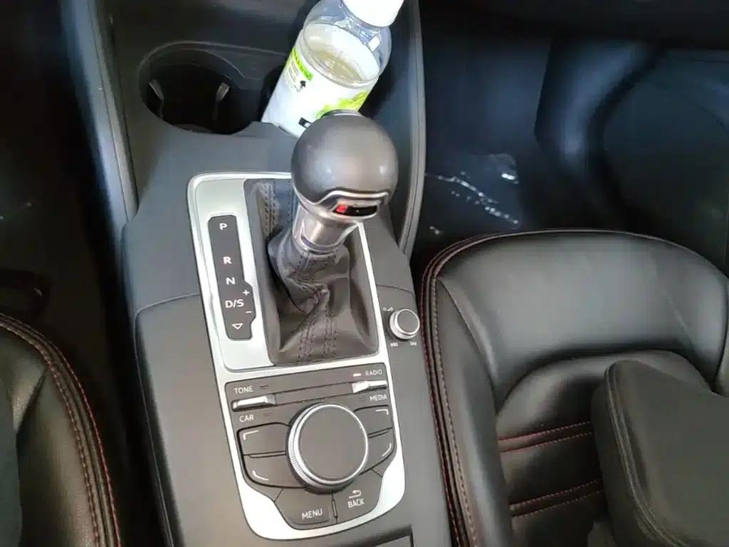 Audi A3 2014 Limousine 35 TFSI Automatic Entry-Level — миниатюра 14