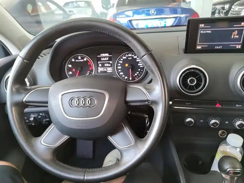 Audi A3 2014 Limousine 35 TFSI Automatic Entry-Level — миниатюра 10