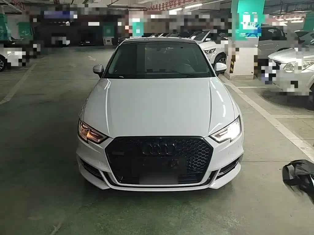 Audi A3 2018 30th Anniversary Edition Limousine 35 TFSI Fashion Model — миниатюра 3