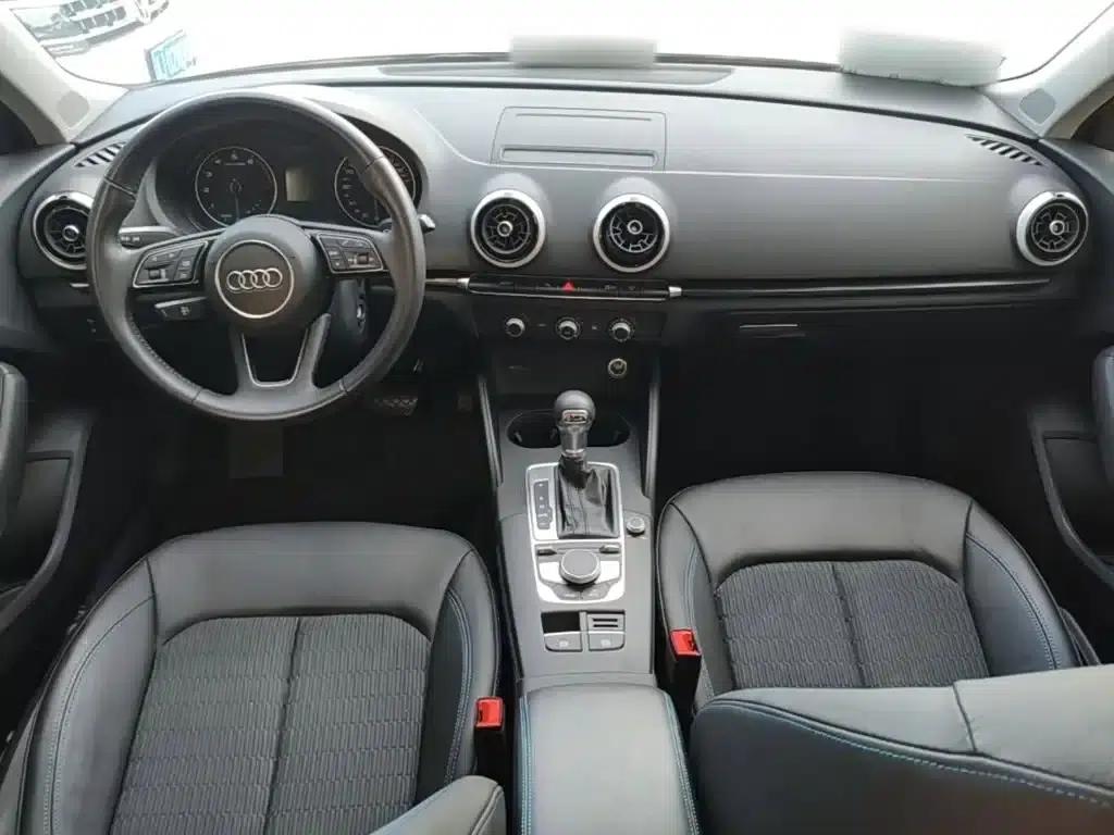Audi A3 2020 Sportback 35 TFSI Fashion Edition (National V Emission Standard) — миниатюра 10