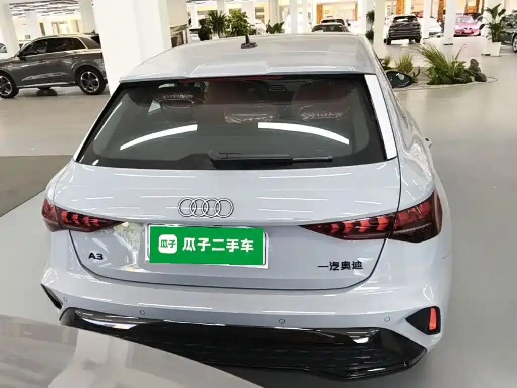 Audi A3 2026 Sportback 35TFSI Flying Spur Luxury Edition + Luxury Package — миниатюра 6