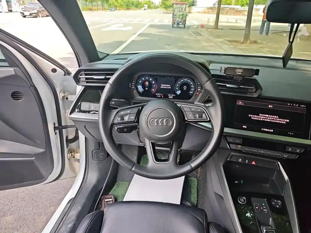Audi A3 2021 Sportback 35 TFSI Progressive Sport — миниатюра 11