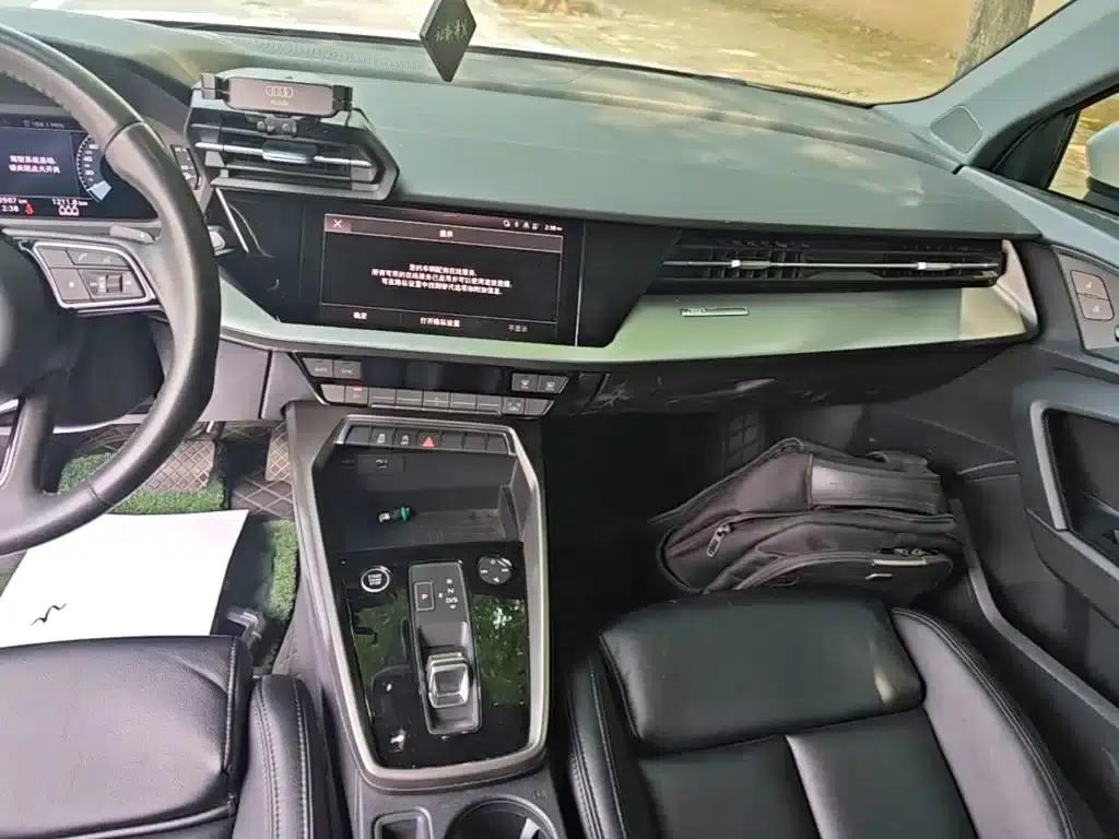 Audi A3 2021 Sportback 35 TFSI Progressive Sport — миниатюра 13