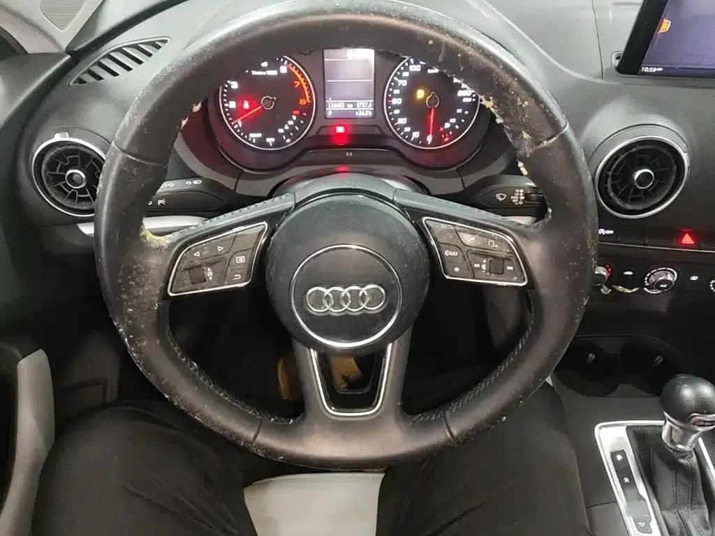 Audi A3 2018 30th Anniversary Edition Sportback 35 TFSI Progressive — миниатюра 11