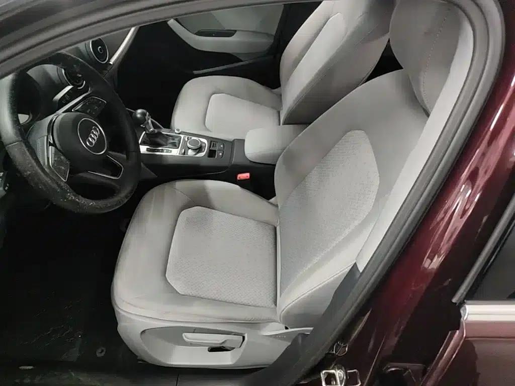 Audi A3 2018 30th Anniversary Edition Sportback 35 TFSI Progressive — миниатюра 15