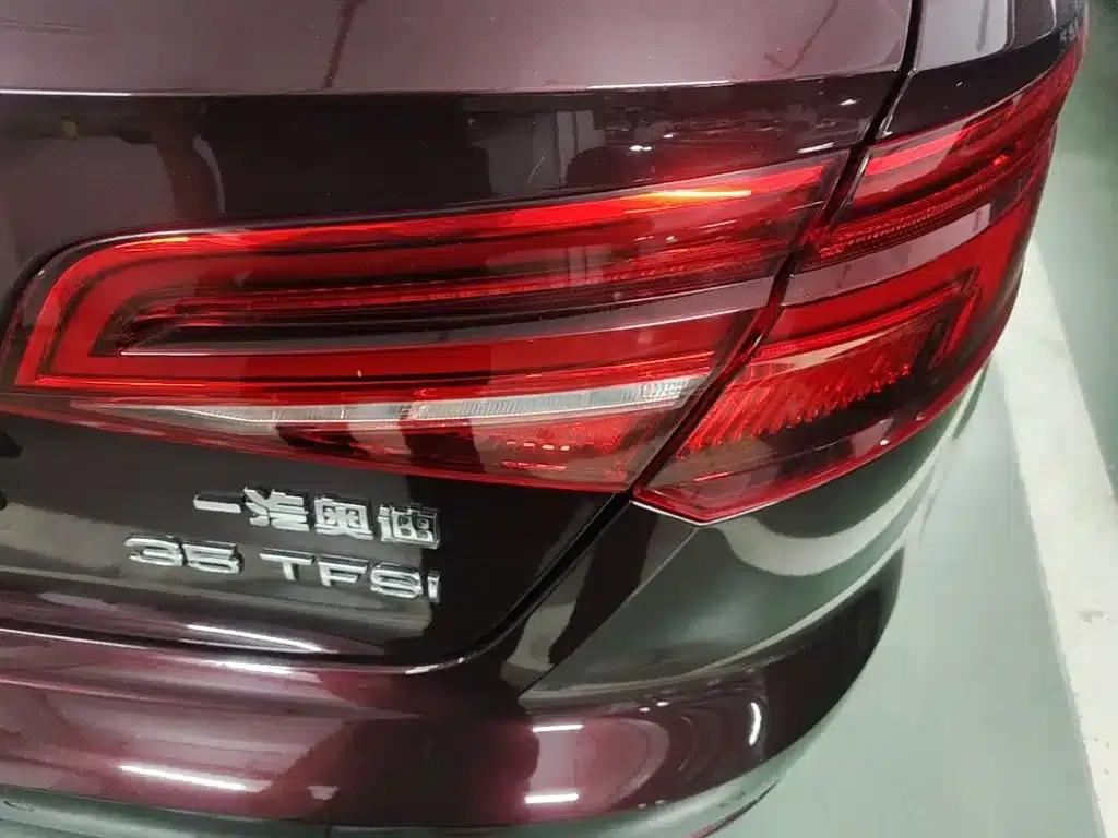 Audi A3 2018 30th Anniversary Edition Sportback 35 TFSI Progressive — миниатюра 8