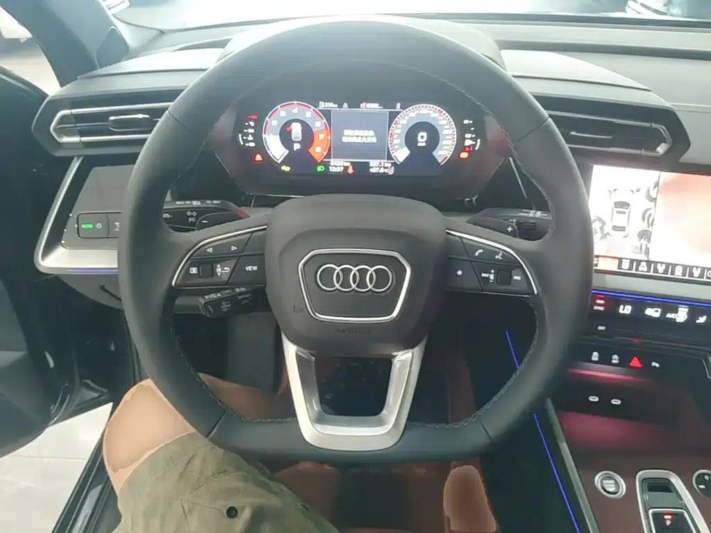Audi A3 2026 Sportback 35TFSI Flying Spur Luxury Edition — миниатюра 11